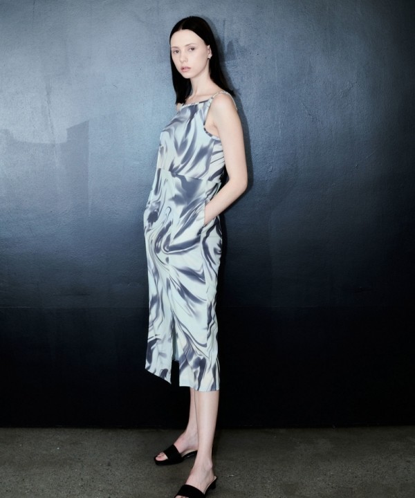 뮤직브로샵,Fog Print Slip Dress